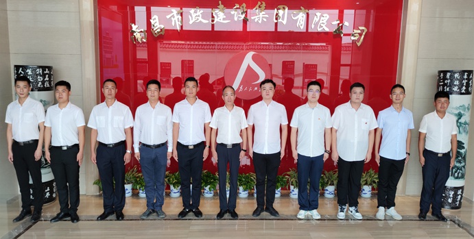 1627617270644819.jpg 南昌市政建設(shè)集團(tuán)退伍軍人座談會6911.jpg