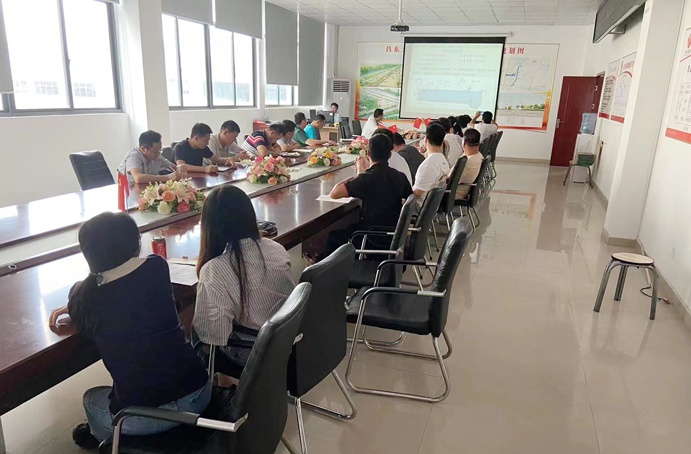 南昌市政建設(shè)集團(tuán)幸福渠片區(qū)項(xiàng)目開(kāi)展學(xué)習(xí)分享會(huì) 南昌市政建設(shè)集團(tuán)幸福渠片區(qū)項(xiàng)目開(kāi)展學(xué)習(xí)分享會(huì)