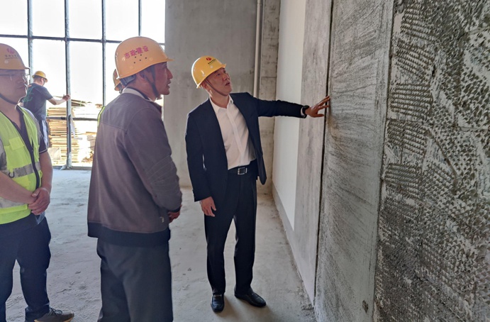 徐旭前往市政公用城三期項(xiàng)目、市政綠色建材科技產(chǎn)業(yè)園項(xiàng)目調(diào)研