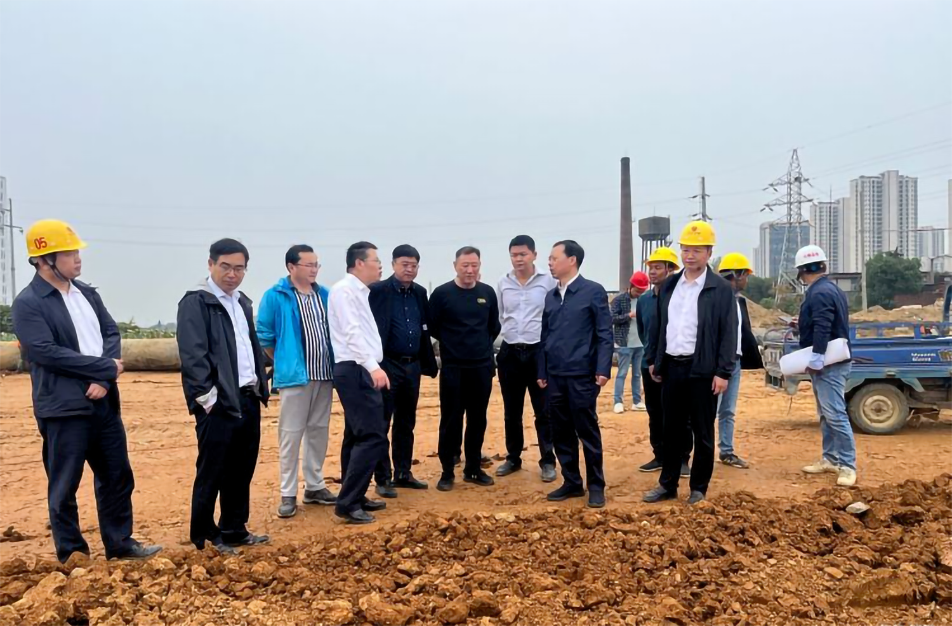 萬義輝到秦坊安置房、杭州路項(xiàng)目調(diào)研