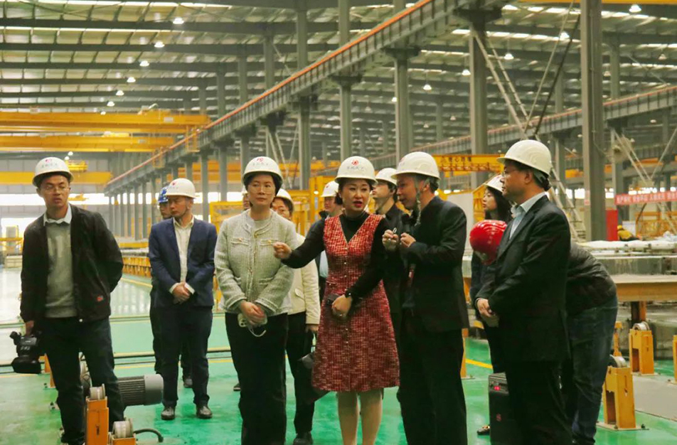 中小城市研究院張央青到市政遠大調(diào)研 中小城市研究院張央青到市政遠大調(diào)研